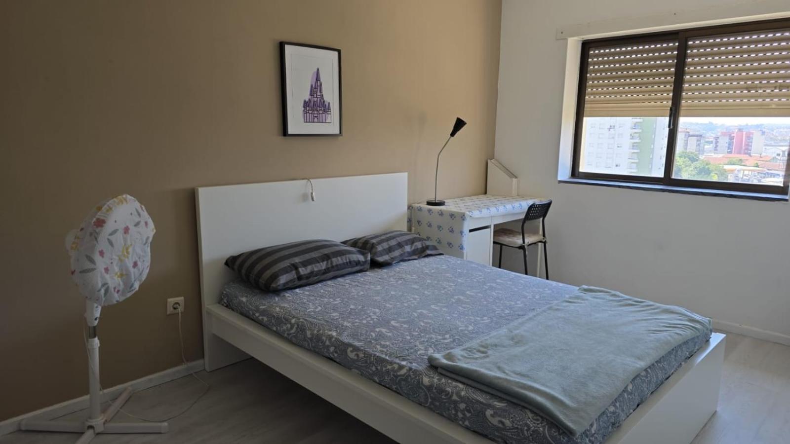 Quarto Familiar Com Cama De Casal Apenas Para Casais E Raparigas Nenhum Homem Individual Braga Dış mekan fotoğraf