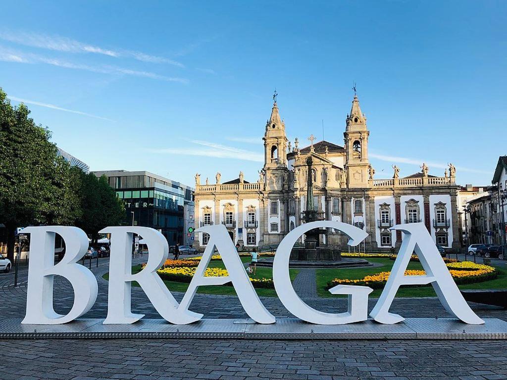 Quarto Familiar Com Cama De Casal Apenas Para Casais E Raparigas Nenhum Homem Individual Braga Dış mekan fotoğraf